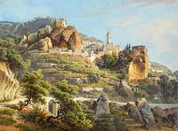 Vista di una sconosciuta cittadina italiana con rovine di castelli sul pendio di una montagna